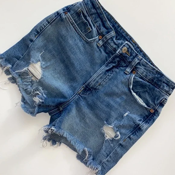 OLD NAVY jean or denim shorts - destructed - excellent condition - high rise - Picture 1 of 6